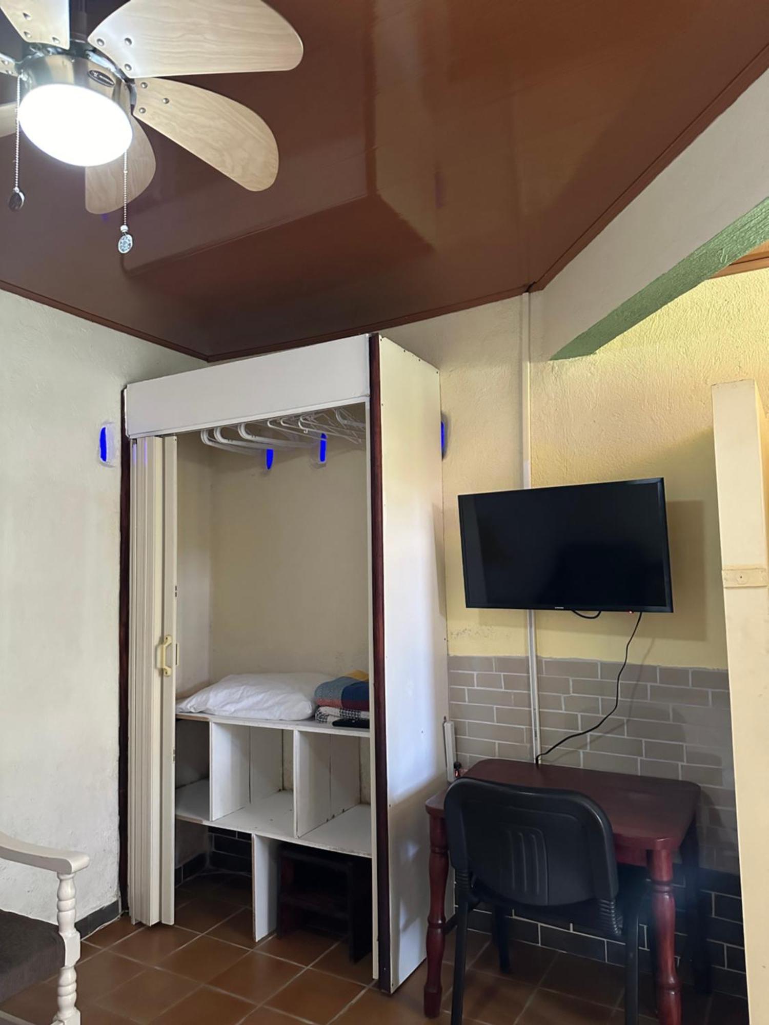 Hotel Owl House Piedades Exterior foto